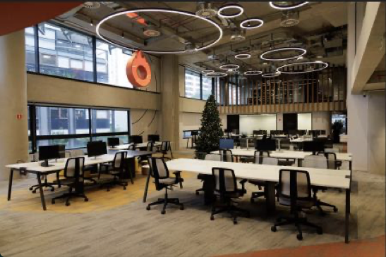 Espa&ccedil;o interno do escrit&oacute;rio Hotmart